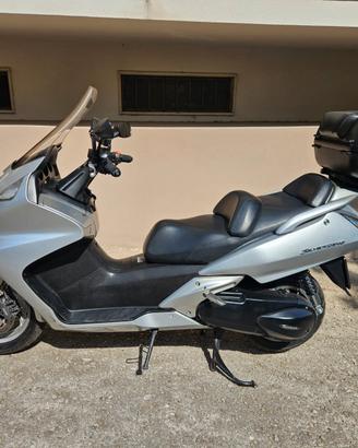 Honda silver wing 600