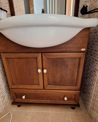 mobile bagno in legno completo di lavabo 