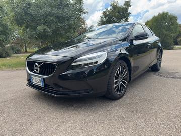 Volvo V40 D2 Geartronic Eco Momentum
