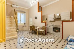 Palazzo / Stabile di 74 m² con 2 locali a Casamass