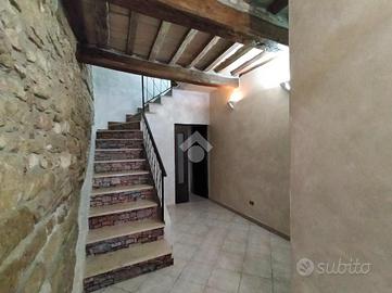 CASA SEMINDIPENDENTE A SIGILLO