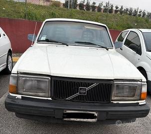 VOLVO 245VAN