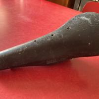 Sella vintage da corsa GRAND-PRIX + tubo sella