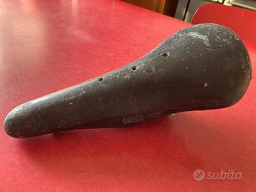 Sella vintage da corsa GRAND-PRIX + tubo sella