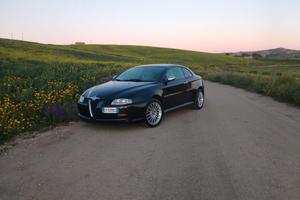 Alfa GT 1.9 jtdm 2004 Luxury 