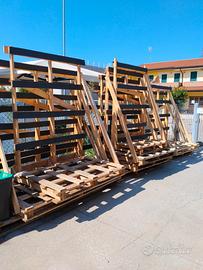 pallet,rastrelliera per legname