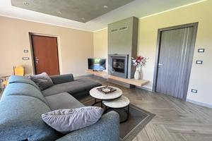 VILLA SINGOLA A SAN MAURIZIO CANAVESE