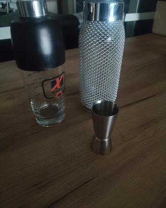 shaker cocktail 