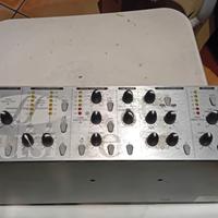 Preamplificatore
 FOCUSRITE VOICEMASTER PRO