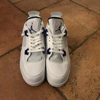 Jordan 4 mettalic purple