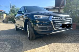 AUDI Q5 2.0 TDI quattro S tronic Sport