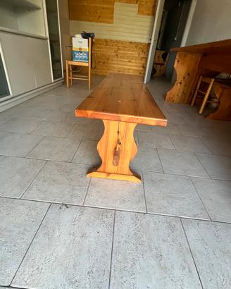Tavolo da esterno