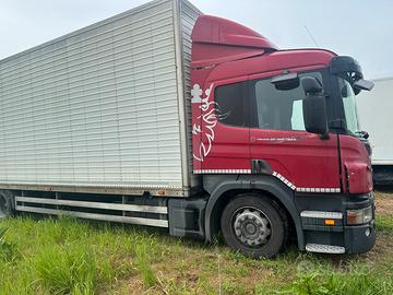 Scania P270 Firgone e sponda difetto motore