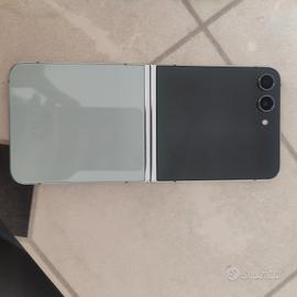  Samsung Galaxy Flip5 