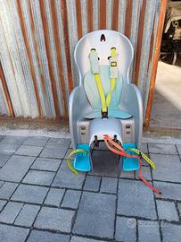 Seggiolino più portaseggiolino