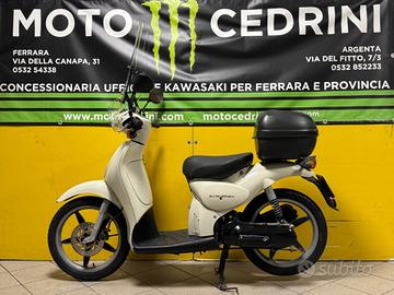 Aprilia Scarabeo 50 (2011)