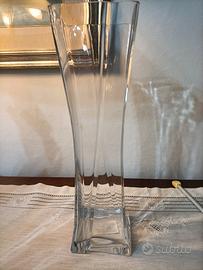 Vaso in vetro trasparente 