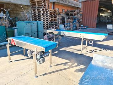 2 nastri in plastica alimentare forata usati