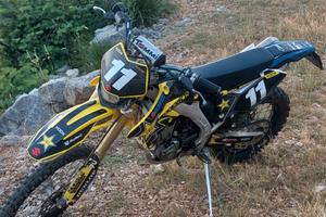 suzuki rm