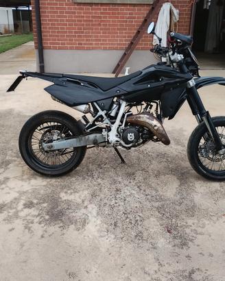 Husqvarna 125 2 tempi motard