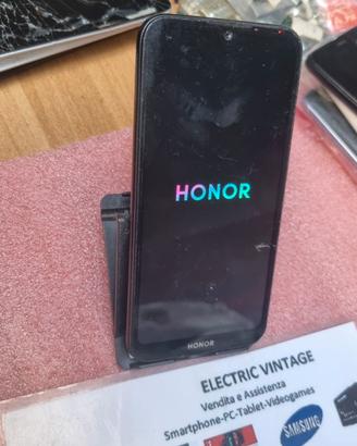 *9823-smartphone honor 8A KSA-LX9