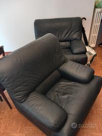 coppia poltrone di pelle