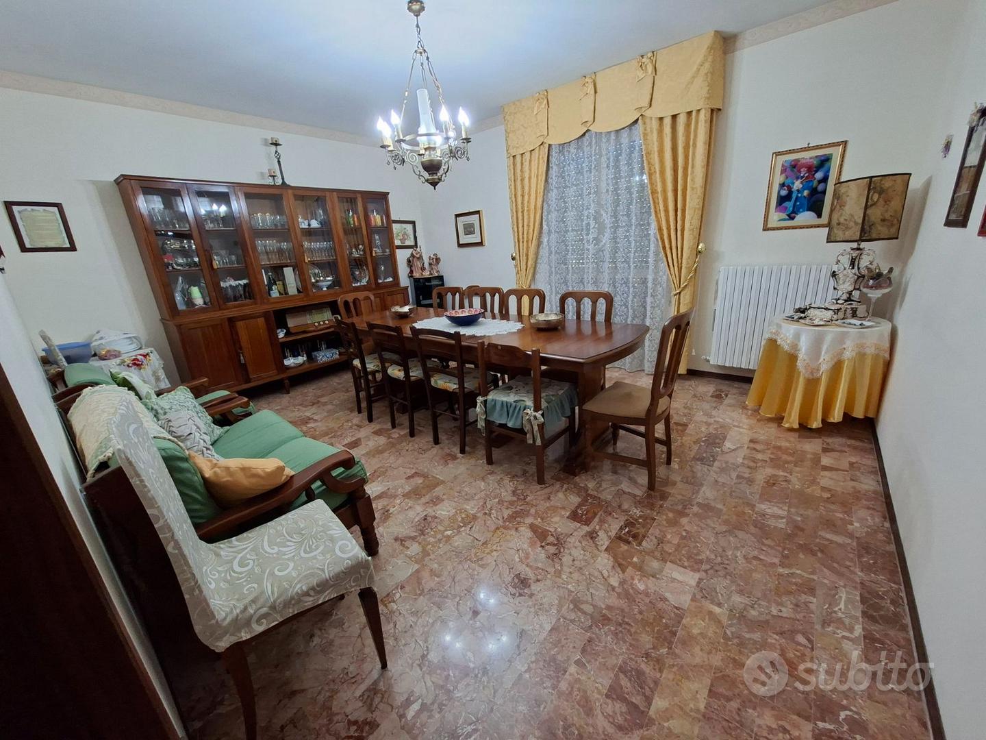 Casa di Campagna con terreno - Altro