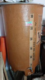 Serbatoio vetroresina vino