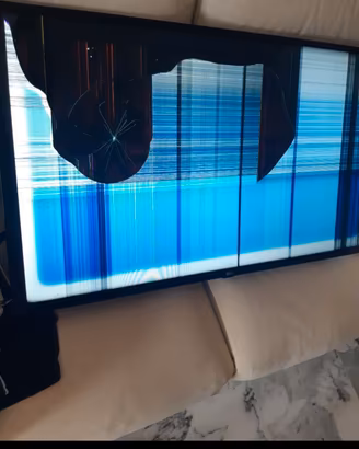 TV 43 pollici smart TV Lg pannello rotto