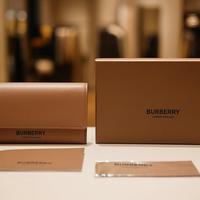 Custodia Burberry Originale – Nuova con Scatola