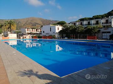 Appartamento a Luglio a Marina di Baia Capitello