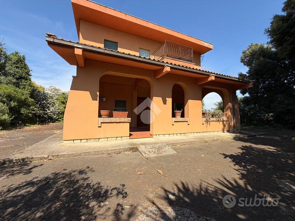 VILLA SINGOLA A MONTALTO DI CASTRO - Vista 4