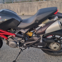 Ducati monster 796