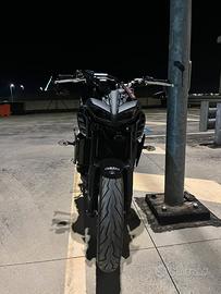 YAHAMA MT09 2018 Total Black