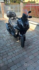 honda adv350 modello 2026