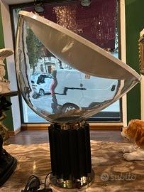 Lampada da tavolo modello Taccia Flos grande
