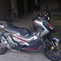 Xadv 750 2018