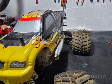 Automodello Monster truck nitro Bimotore 1/8