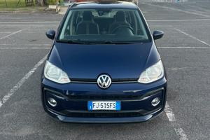 Volkswagen Up! TSI