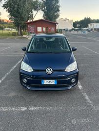 Volkswagen Up! TSI