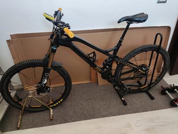 mtb Mondraker foxy xt  varbon