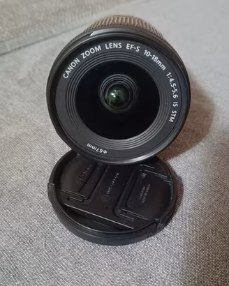 Canon EF-S  10-18 F4.5 5.6 IS STM