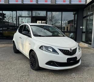 LANCIA Ypsilon 1.0 FireFly SILVER *HYBRID* *IVA