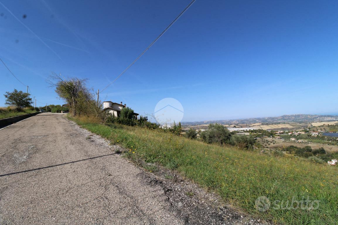 TER. RESIDENZIALE A ATRI - Vista 5