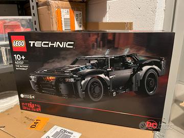 LEGO Technic 42127 BATMOBILE DI BATMAN, Modellino Auto da