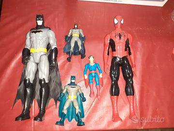 lotto batman uomo ragno superman topolino ecc