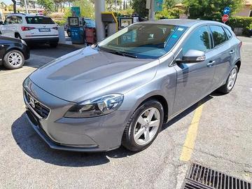 Volvo V40 D2 Geartronic Kinetic