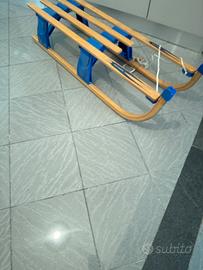 slitta di legno wooden sleigh