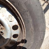 Gomme da carico per furgone