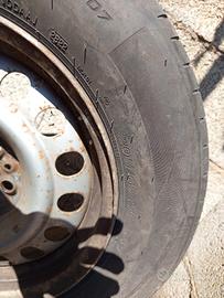 Gomme da carico per furgone